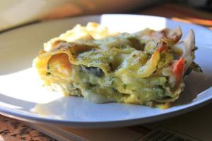 lasagne-con-zucchine-carote-e-ricotta-al-basi-L-MJQ779